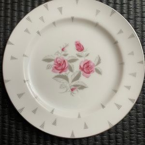 7 VTG Sango Dinner Plates In The Arcadia Pattern (Pink Roses), Made In Japan‎